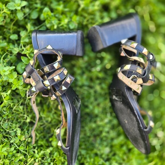 ASH Leather Studded T-Strap Block Heel Sandals Size 9 | Rockstud Black & Gold - Picture 4 of 10